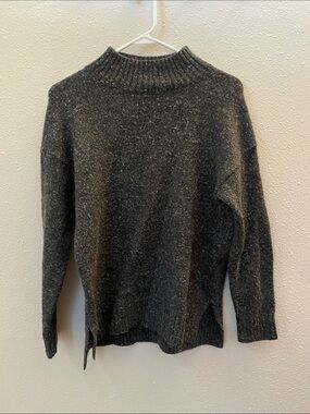 Well Worn Men's Charcoal Turtleneck Sweater